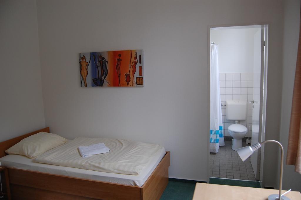 Pension Augenblick Knechtsteden Dormagen Kamer foto